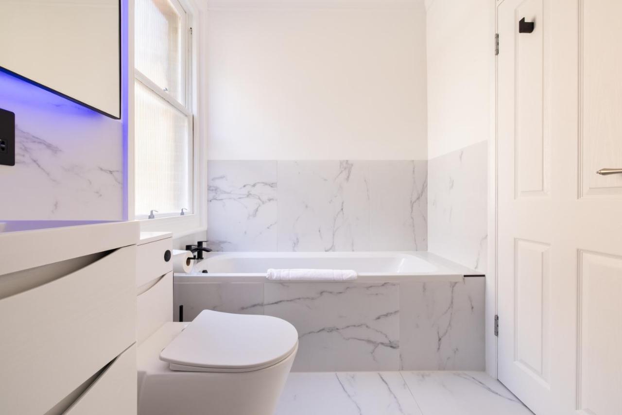The Streatham Hill Wonder - Spacious 4Bdr House With Garden And Terrace ロンドン エクステリア 写真